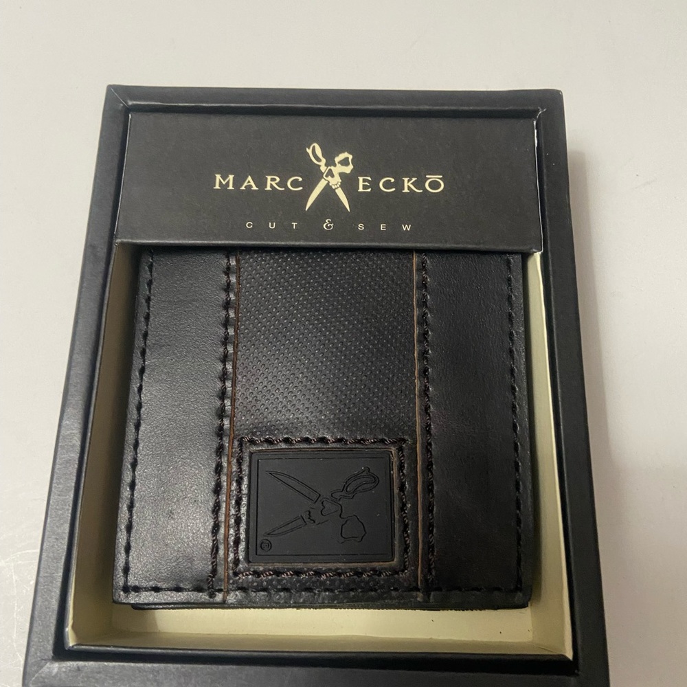 Marc Ecko bifold leather wallet